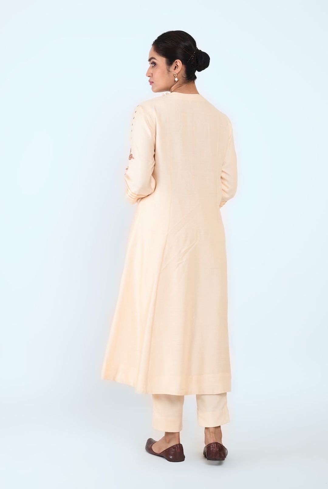 Temple Yoke Gather Kurta (Ivory) - Prashant Chouhan