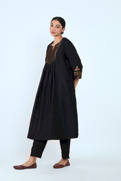 Square Yoke Gather Kurta (Black) - Prashant Chouhan